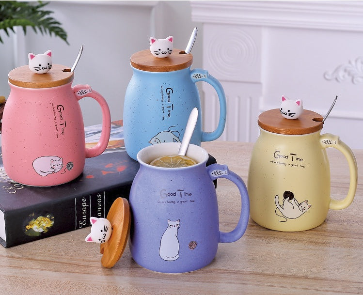 colorful ceramic coffee mugs with lids and cute cat designs for tea and milk