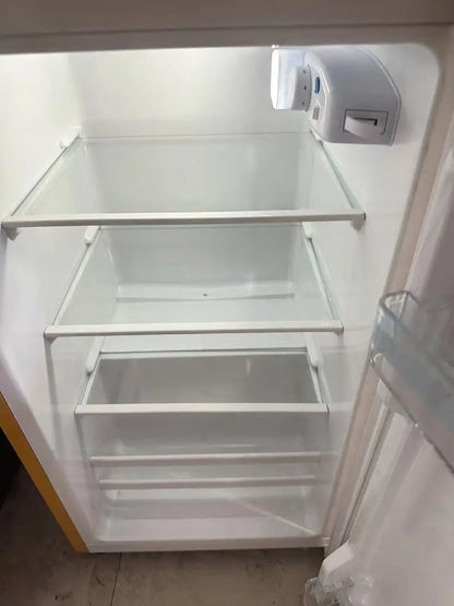 X Hot Selling High-quality 82L Retro Style Small Refrigerator, Top Freezing and Bottom Refrigeration Refrigerator