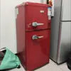 X Hot Selling High-quality 82L Retro Style Small Refrigerator, Top Freezing and Bottom Refrigeration Refrigerator