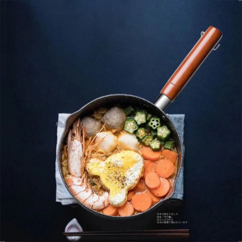 Portable Iron Omelette Pan Non-stick with Wooden Handle Wheat Stone Stockpot Noodle Pot Kitchen Supplies