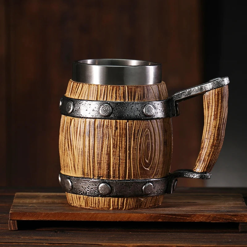 Vintage Medieval Heraldic Crest Beer Mug Lion Eagle Snake Badger Sculpture Handle Resin Stein Mug with Stainless Steel Liner