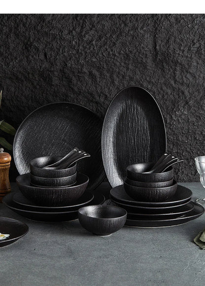 Black and white ceramic tableware, plates, plates, household eating bowls, soup bowls, high-end luxury Japanese tableware sets.