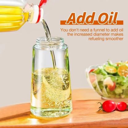 2-in-1 Oil Dispenser and Sprayer, Glass Oil Bottle with Pour and Spray Function, Green and Black