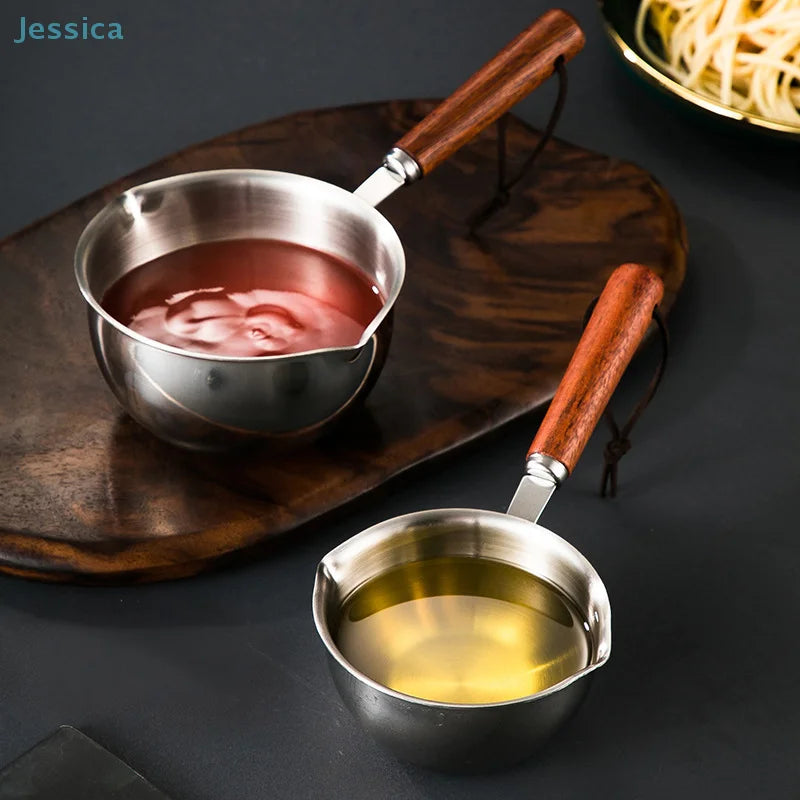 ♥Stainless Steel Oil Sprinkling Small Pot With Wooden Handle Hot Oil Pot Milk Pan Kitchen Multifunction Saucepan