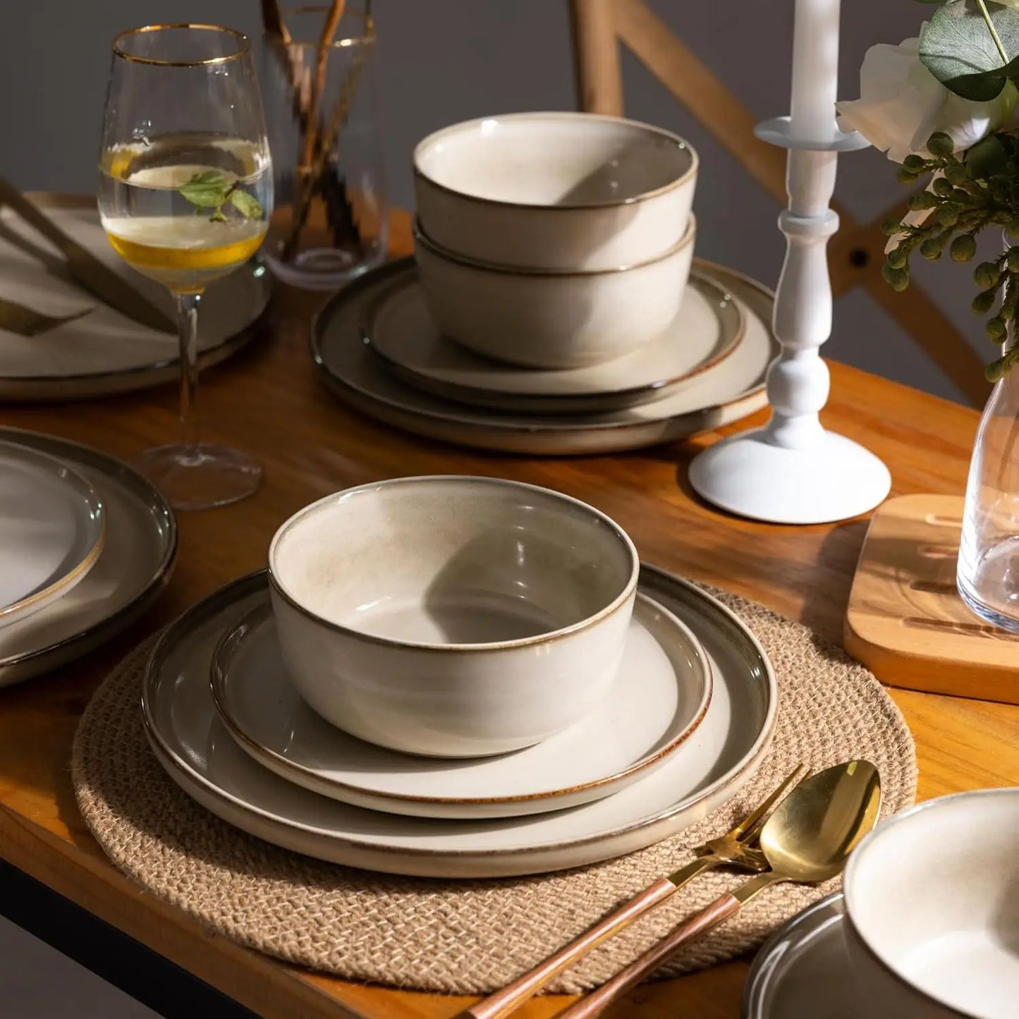 Ceramic Dinnerware Sets for 6, 18 Pieces Stoneware Plates and Bowls Sets, Scratch Resistant Dishes Reactive Glaze-Cappuccino