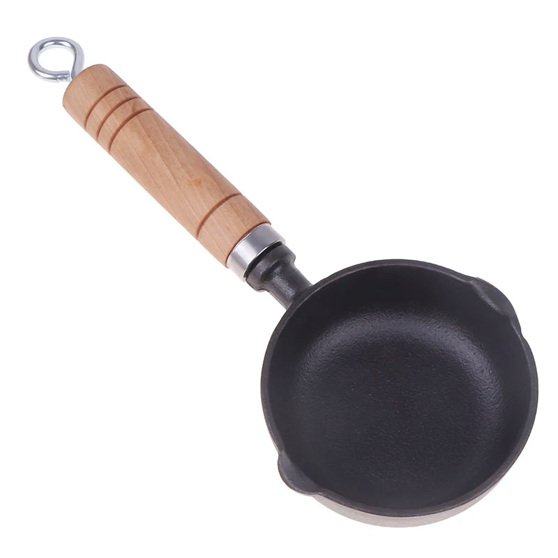 1PC 12CM Cast Iron Mini Egg Frying Pan With Pour Spout Nonstick Milk Pan Butter Melting Pot Gas Stove Induction Cooker Universal