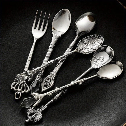 6pcs Vintage Spoons Fork Royal Style Gold Carved Coffee Tea Spoon Snacks Fruit Prikkers Dessert Fork Cutlery Set Kitchen Tool