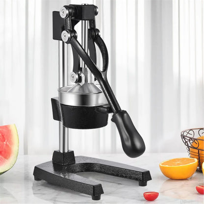 Lightweight stainless steel manual citrus juicer, commercial hand-operated fruit juicer, non-electric portable juicer, suitable for oranges, lemons, pomegranates and other fruits, ideal for home kitchens, bars and restaurants