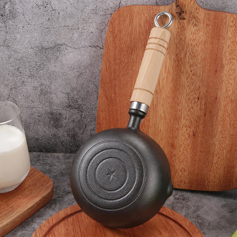 1PC 12CM Cast Iron Mini Egg Frying Pan With Pour Spout Nonstick Milk Pan Butter Melting Pot Gas Stove Induction Cooker Universal