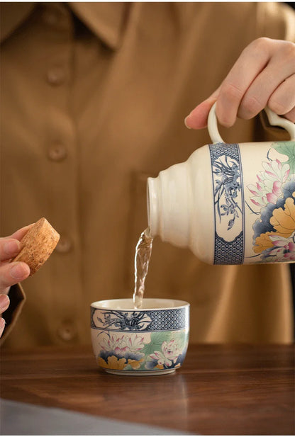 650ml Lotus Pond Moonlight Ceramic Water Jug Heat Insulation Water Kettle Carafe Hot and Cold Water Pitcher Teaware Accessories