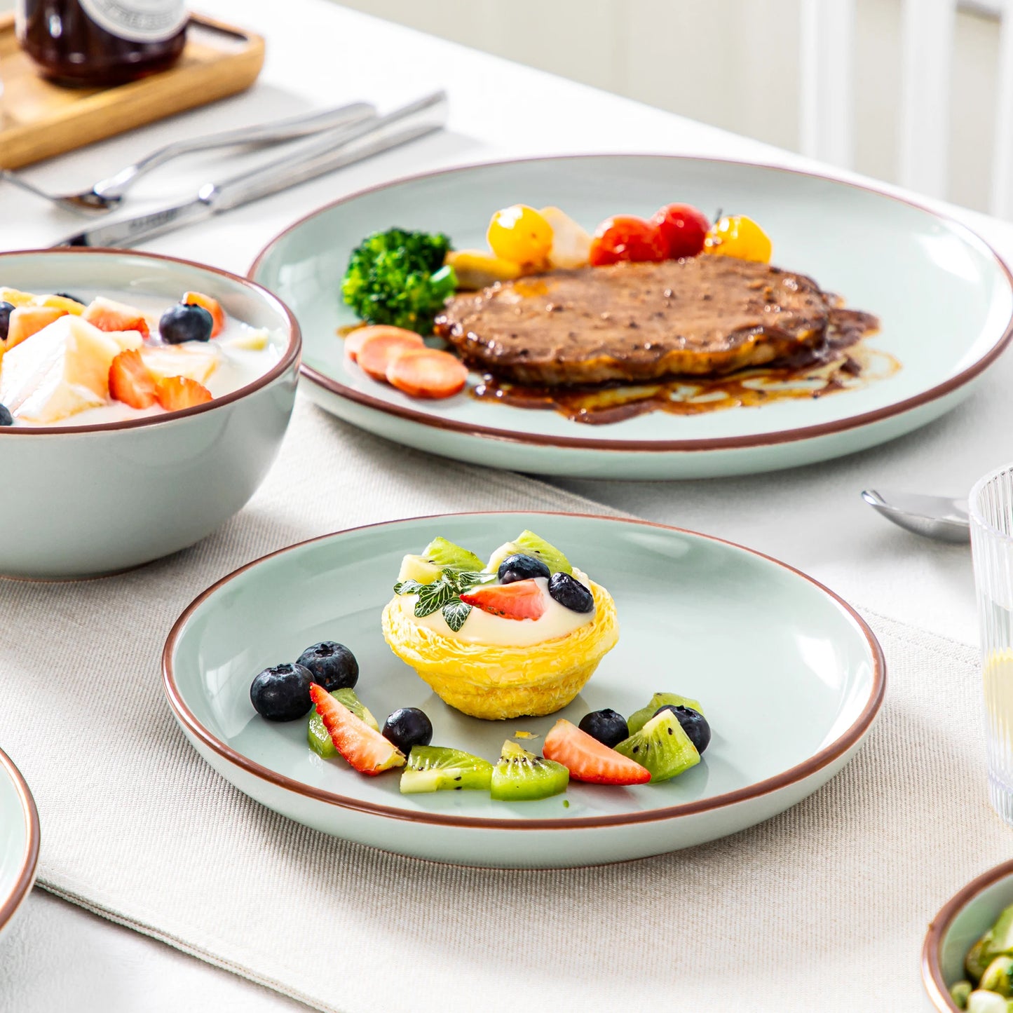 VANCASSO NYMPH 16/32 Piece Ceramic Glaze Tableware Set with Dinner/Dessert/Soup Plate/Bowl  For 4/8 Person 4 Color Optional