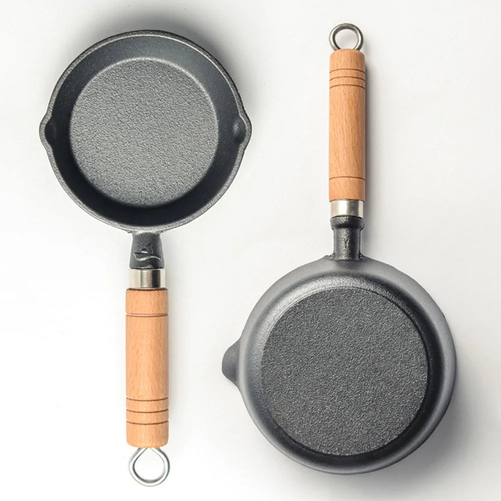 Cast Iron Milk Pan with Pour Spout Non-Stick Hot Oil Pan Butter Melting Pot Cooking Saucepan for Pouring Oil Milk Heating Frying
