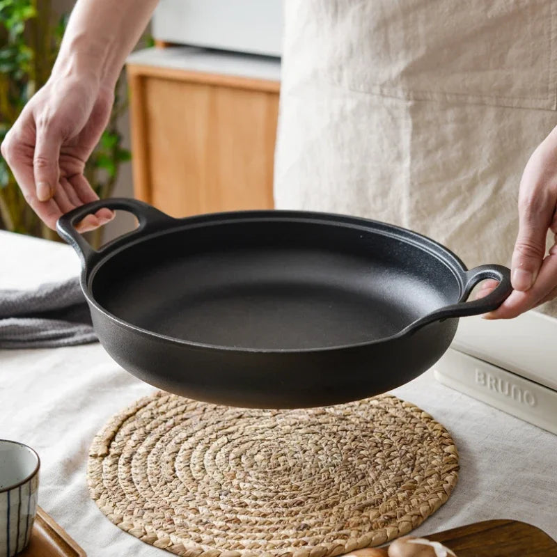 Thickened Cast Iron Skillet Non-coated Non-stick Pan for Household Use Gas And Induction Cooktop Compatible Pancake Skillet