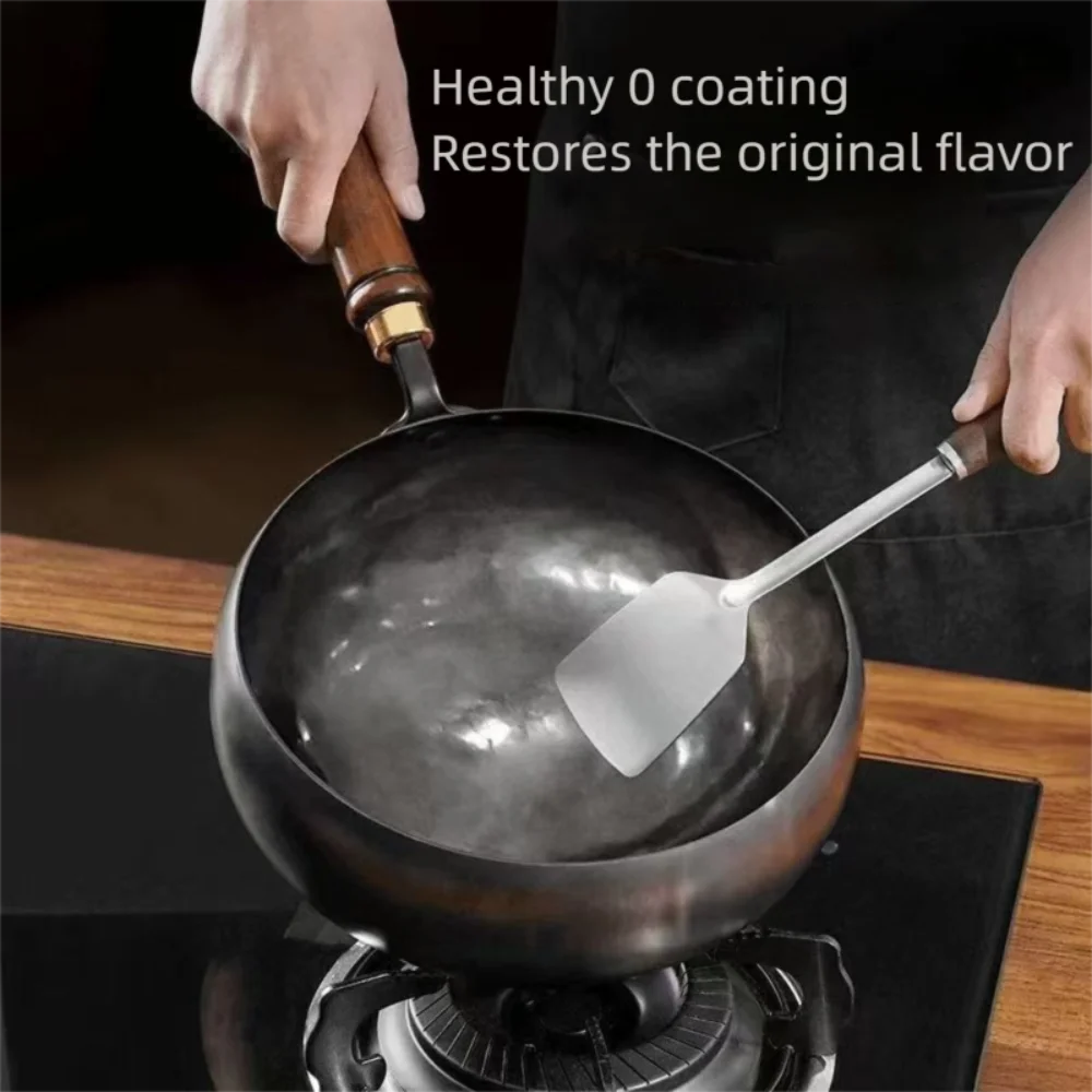 Healthy Hand Forging Cast Iron Pot NonStick Uncoated Frying Pan with Wooden Lid Chinese Wok Induction Cooker Gas