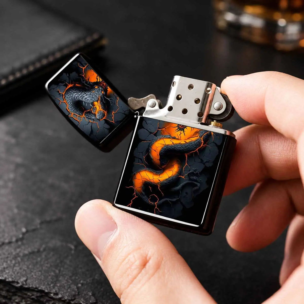 Lava Glow Serpent Pattern Lighter, Cool Cracked Magma Snake Design Portable Igniter, Stylish Dark Aesthetic Accessory For Daily Use, Party, Outdoor Camping, Gifting To Friends And Family, Unique Eye-Catching Decorative Practi