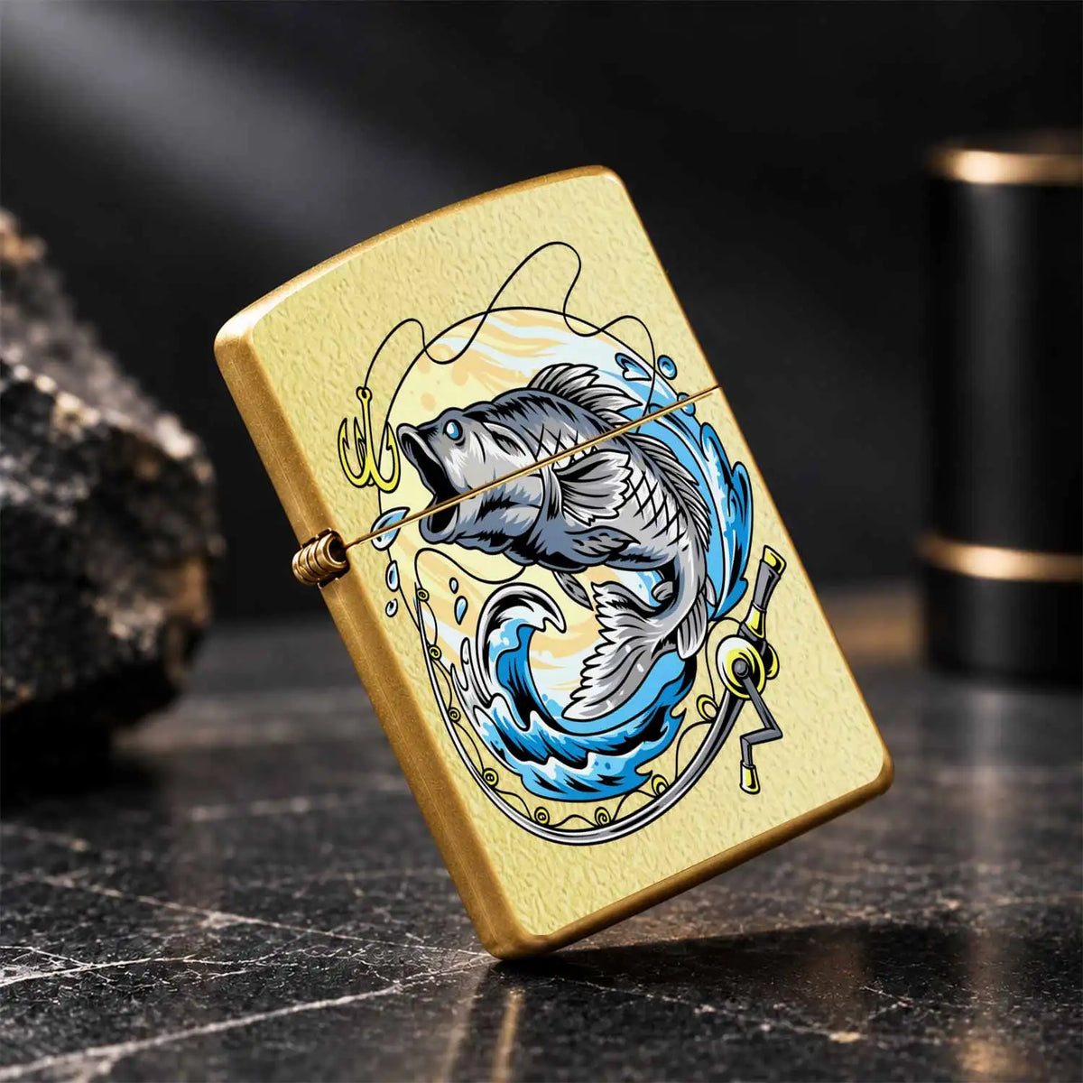 Creative Leaping Bass Fishing Themed Portable Lighter Gear Trendy Stylish Accessory For Angling Enthusiasts Daily Carry Practical Item For Outdoor Travel Birthday Gift And Souvenir Multi-Scenario Adapted Durable Exquisi A Hum
