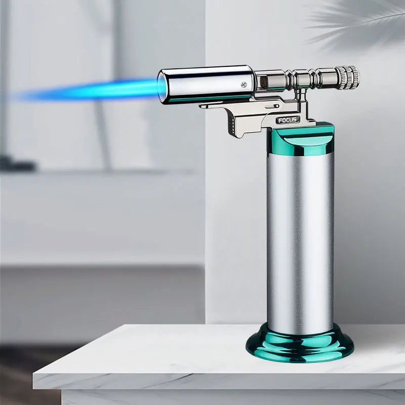 Spray Gun Inflatable Lighter Strong Blue Flame Adjustable Flame Size 360° Inverted Use Outdoor Home Use Gadgets
