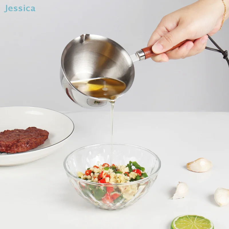 ♥Stainless Steel Oil Sprinkling Small Pot With Wooden Handle Hot Oil Pot Milk Pan Kitchen Multifunction Saucepan