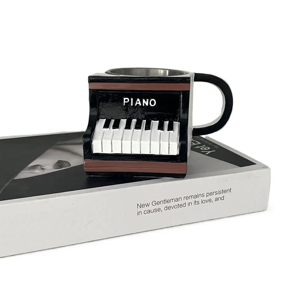 Resin Musical Instrument Coffee Mug Guitar Pattern Durable Coffee Cup Handcrafted Guitar Shaped Coffee Cup for Home Kitchen