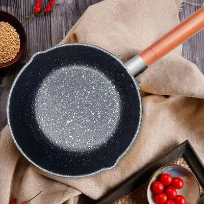 Portable Iron Omelette Pan Non-stick with Wooden Handle Wheat Stone Stockpot Noodle Pot Kitchen Supplies
