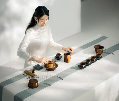 650ml Lotus Pond Moonlight Ceramic Water Jug Heat Insulation Water Kettle Carafe Hot and Cold Water Pitcher Teaware Accessories