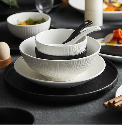 Black and white ceramic tableware, plates, plates, household eating bowls, soup bowls, high-end luxury Japanese tableware sets.