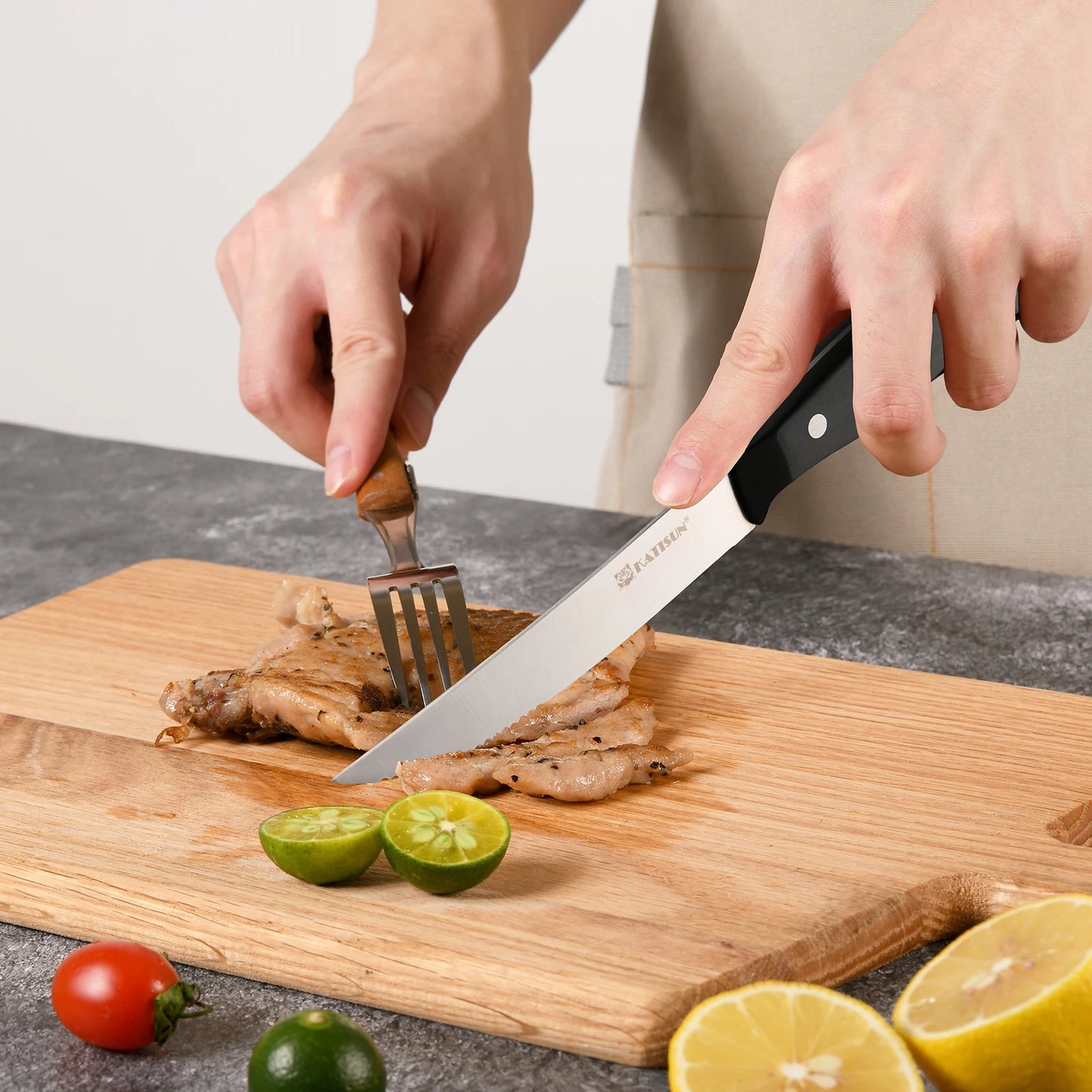 8 Pieces 5 Inch Steak Knives Set, Pointed Tip Serrated Steak Knives With POM Triple Rivets Handle, Dishwasher Safe