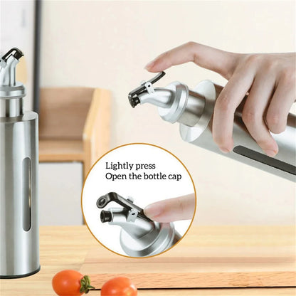1PCS Kitchen Olive Oil Bottle Plastic Container Stainless Steel Bottle Body Pot Jar Pro Vinegar Sauce Holder Cooking Dispenser