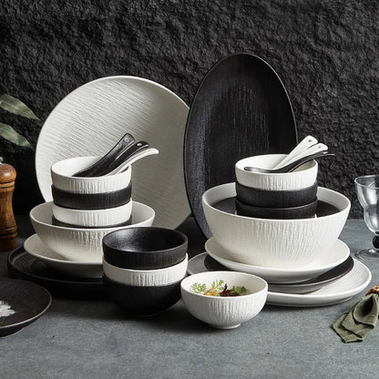 Black and white ceramic tableware, plates, plates, household eating bowls, soup bowls, high-end luxury Japanese tableware sets.
