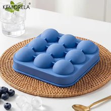 9-Hole Silicone Soccer Ball Cube of Ice Tray with Lid Round Ice Ball Mold for Whiskey for Home Bars And Sports-Themed Parties