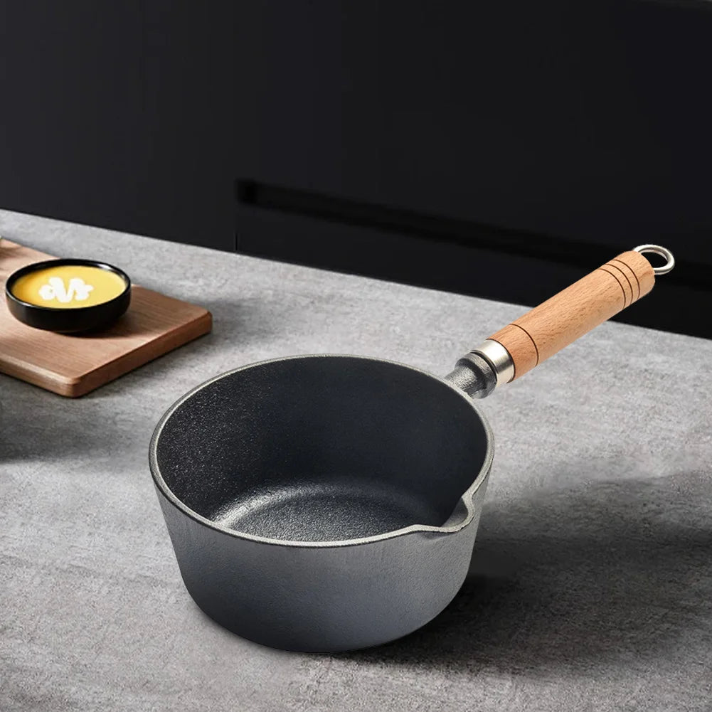 Cast Iron Milk Pan with Pour Spout Non-Stick Hot Oil Pan Butter Melting Pot Cooking Saucepan for Pouring Oil Milk Heating Frying
