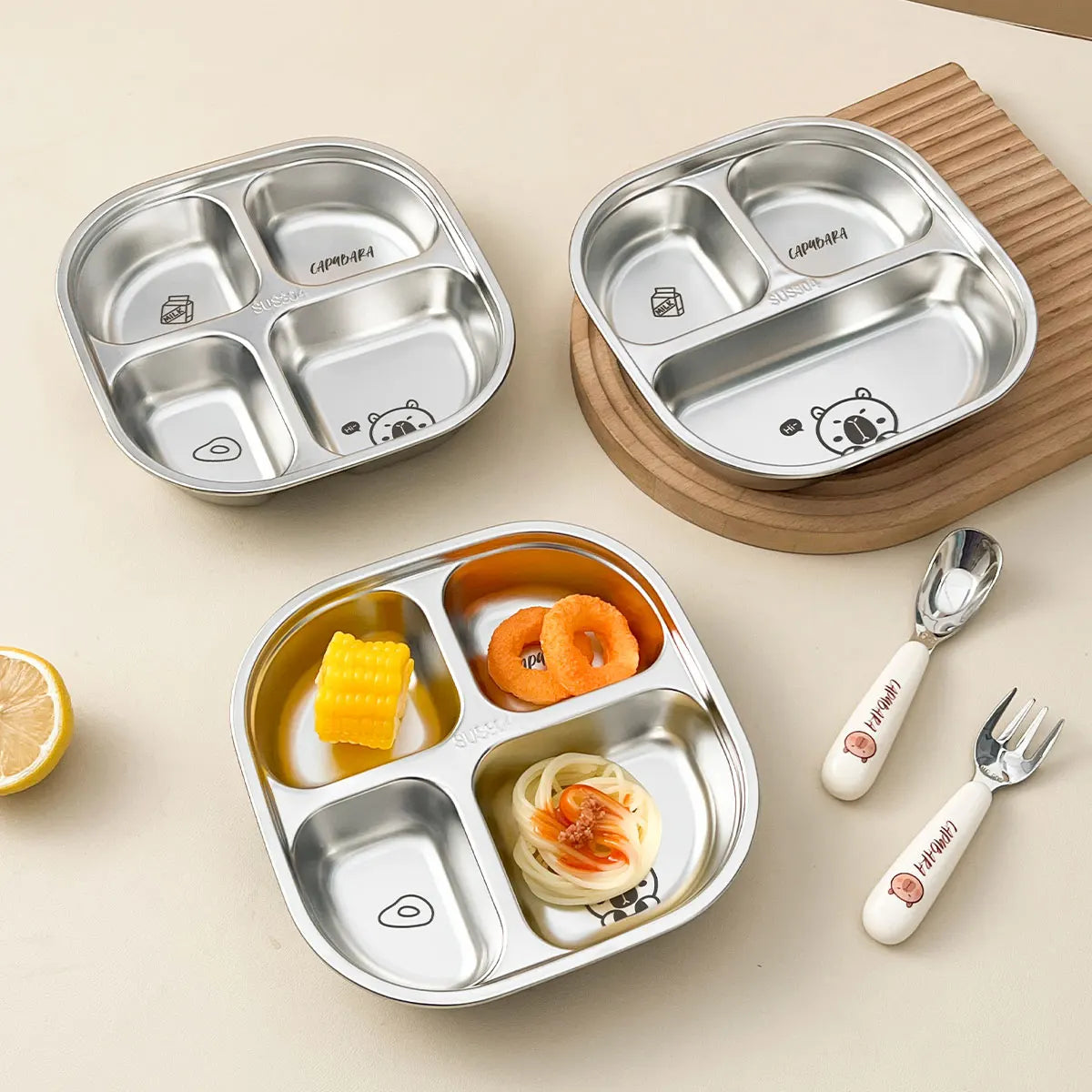 WORTHBUY Capybara 3/4 Grids Food Plate Dishes 304 Stainless Steel Divided Dinning Plates Salad Plate Tableware Dishwasher Safe