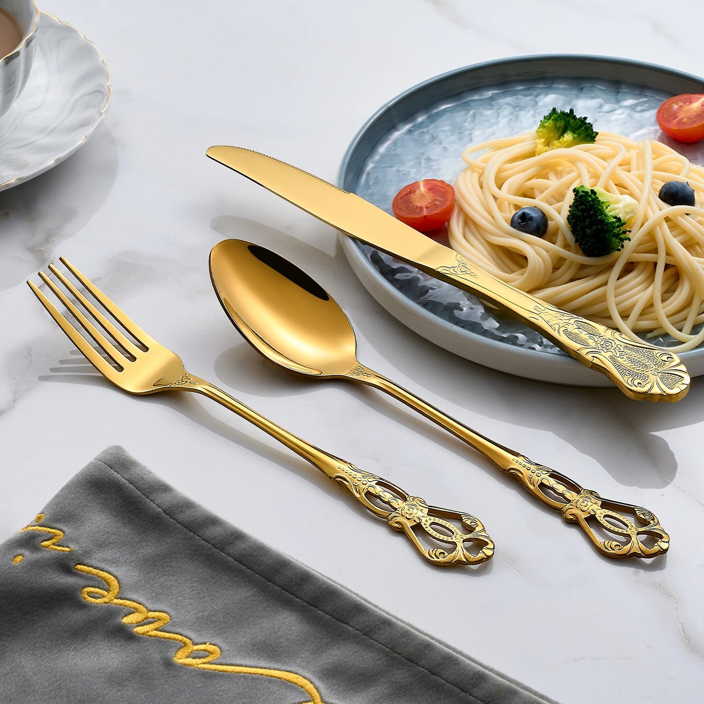 20-40pcs Black/Gold/Silver Dinnerware Set including Knife/Fork/Spoon for Home Restaurant Wedding Party Use