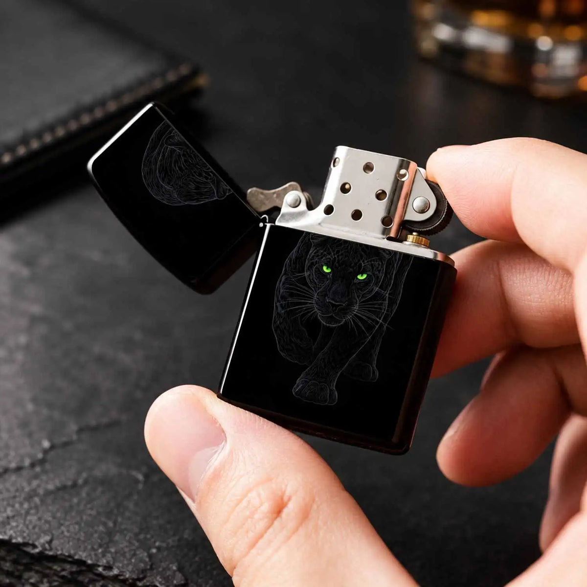 Stylish Stealth Panther Themed Portable Igniter, Fits Daily Outings, Outdoor Camping, Business Gifting Scenarios, Striking Bright Green Eyes With Dim Line Art Builds Strong Night Vibe, Blends Practicality And Unique Taste, Pe
