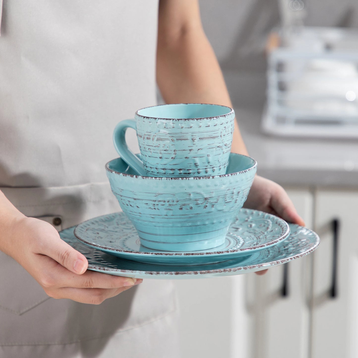 vancasso 16/32 Ceremic Plates Dinner Set Stoneware Tableware Set with 4PCS Dinner Plate/Dessert Plate/Bowl/Mug for 4 Person