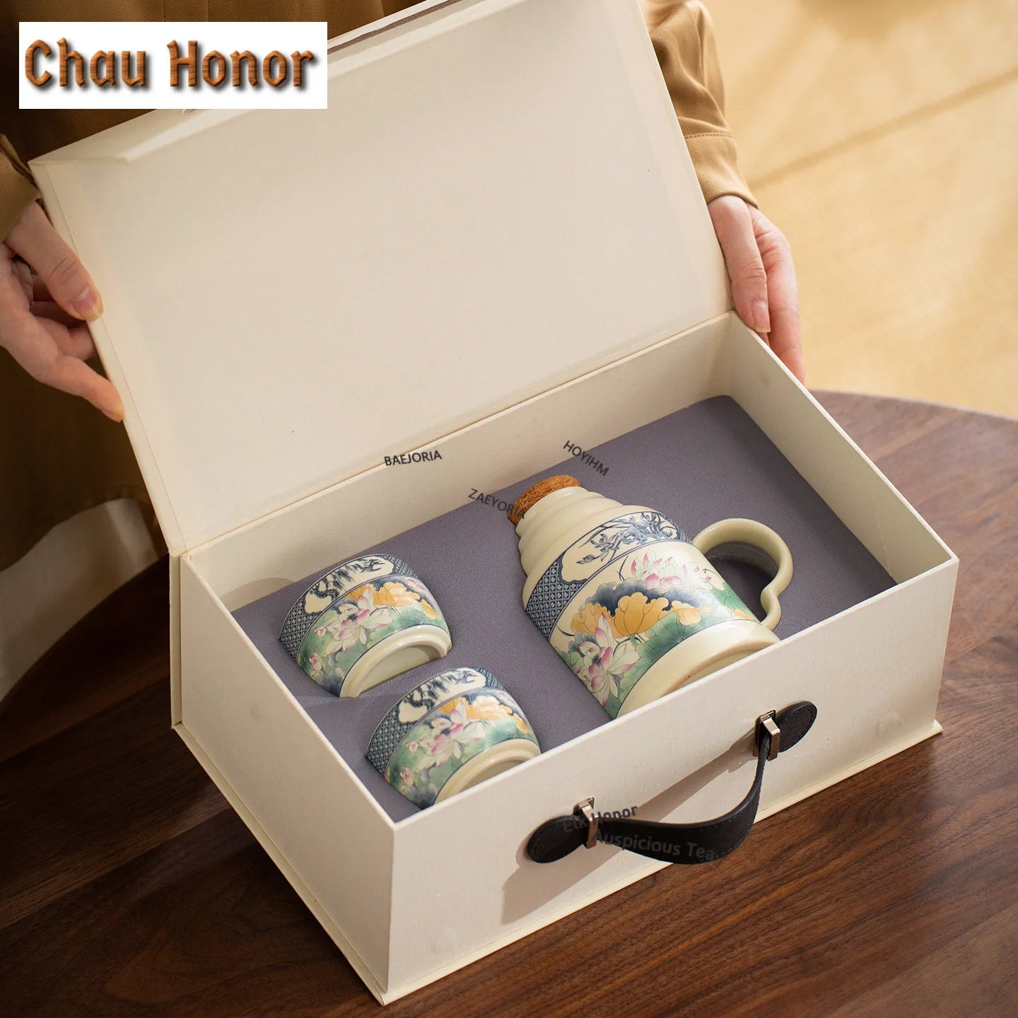 650ml Lotus Pond Moonlight Ceramic Water Jug Heat Insulation Water Kettle Carafe Hot and Cold Water Pitcher Teaware Accessories