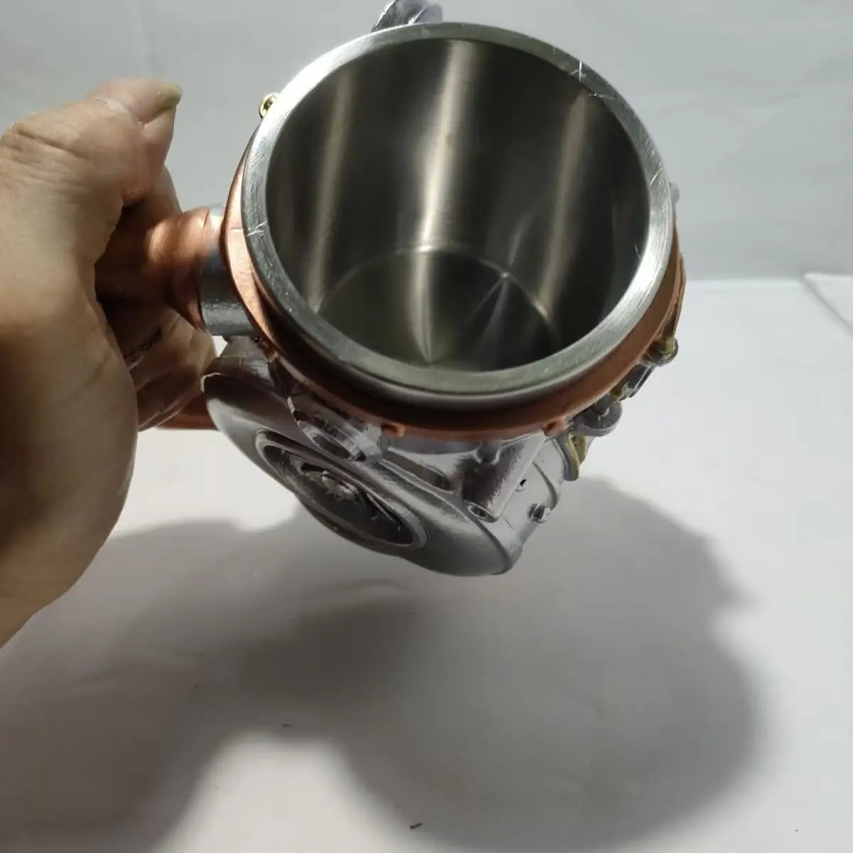 Unique 3D Car Turbo Engine Shaped Beer Mug Retro Mechanical Gear Resin Coffee Cup Creative Desktop Decor Drink Tumbler Gift